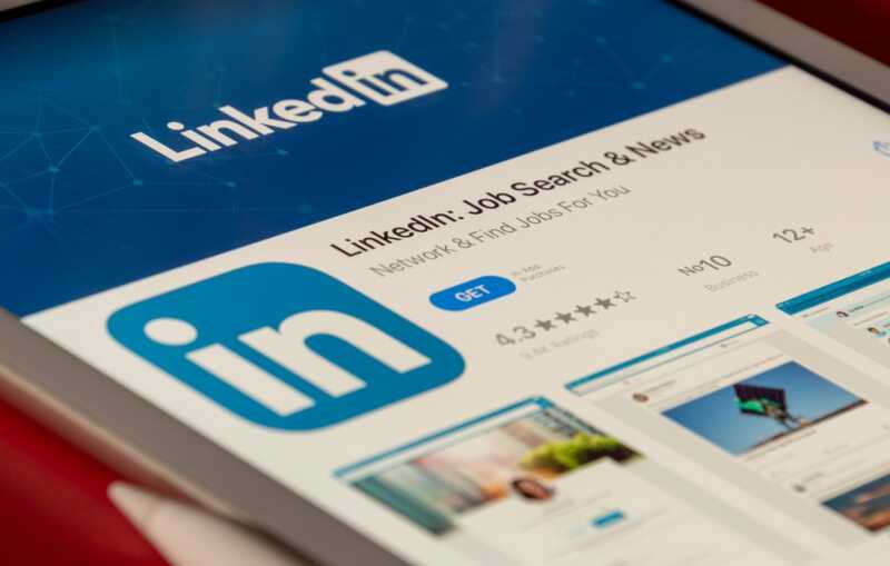 Социальная сеть LinkedIn обрабатывает персональные данные для ИИ без уведомления пользователей