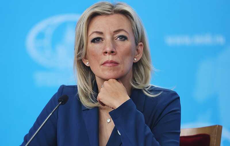 Мария Захарова порекомендовала россиянам воздержаться от поездок в США и Евросоюз в праздничные дни