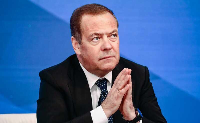 Дмитрий Медведев подверг критике требования европейских лидеров касательно перемирия на Украине