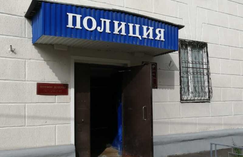 В Москве активист с инвалидностью утверждает, что его избили в полиции после задержания
