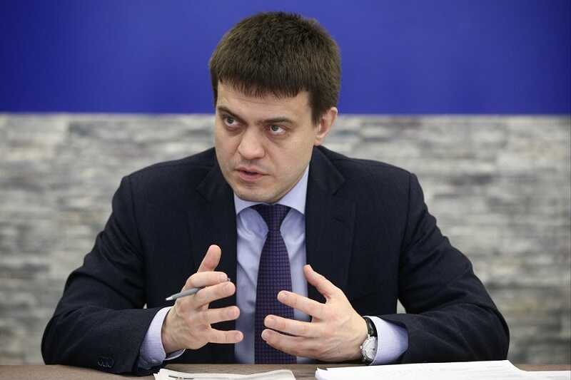 Рейтинг губернатора Михаила Котюкова снижается на фоне реформы муниципалитетов Красноярского края