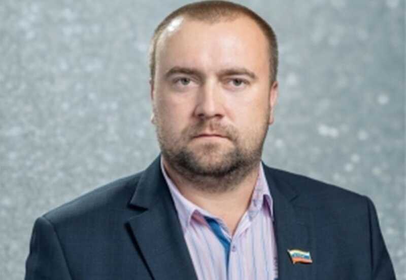 Бывший депутат из Иркутска Сергей Романенко был осужден за мошенничество с недвижимостью на сумму 6,5 миллиона