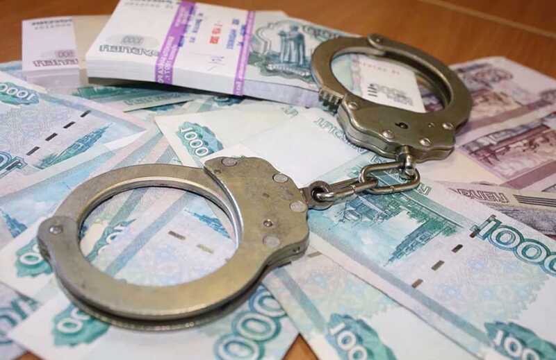 Чиновников из Херсонской области арестовали за получение взяток при заключении дорожных контрактов