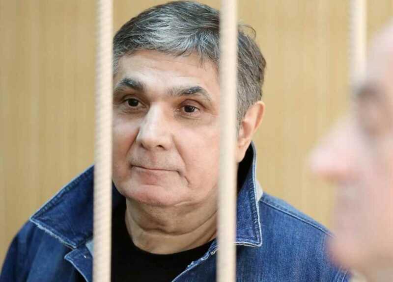 Столкновение с вором в законе Шакро Молодым усложнило уголовное дело против заммэра Омска Константина Книса