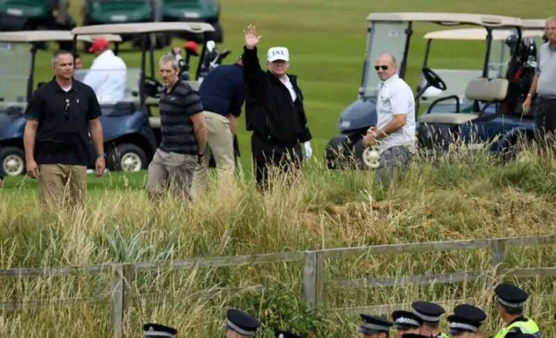 Дональда Трампа обвинили в мошенничестве на поле для гольфа в Шотландии