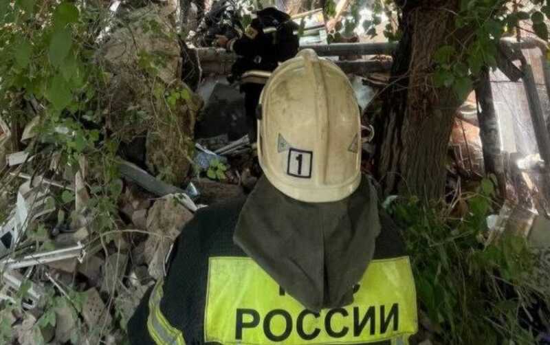 Жителей Астрахани три недели уведомляли о затопленных подвалах до обрушения здания