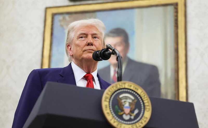 Трамп готов смягчить санкции из симпатии к россиянам, однако предупредил о строгих мерах