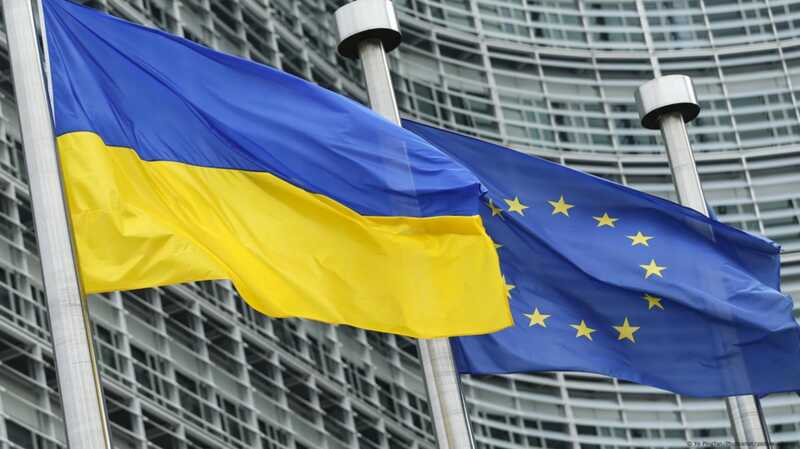 ЕС может полностью остановить финансовую поддержку Украины в связи с проблемами с антикоррупцией