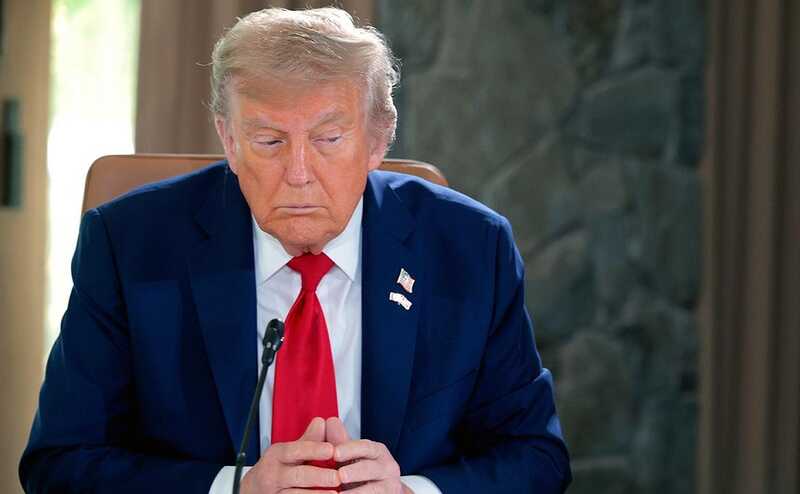 Трамп заявил, что Индия поддерживает Россию, и объявил о введении новых тарифов