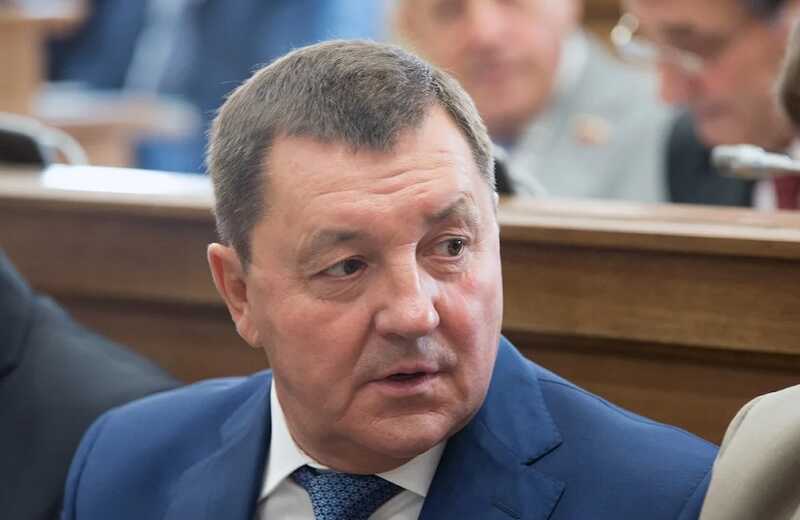 Как олигарх Владимир Зотов выводит миллионы из российского ВПК за границу через семейные структуры