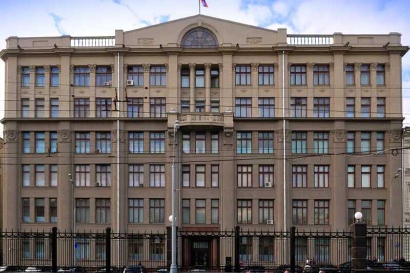 В Администрации Президента России ввели ограничение на использование личных гаджетов из-за утечек информации
