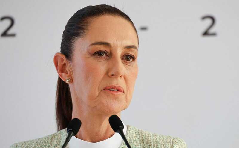 Mexico hands over 26 cartel suspects to the US, describing it as a "sovereign decision."