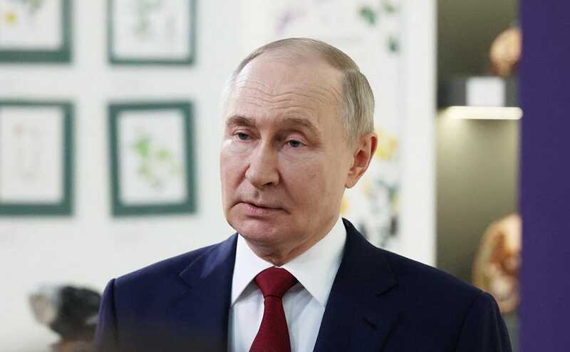 Владимир Путин направился в Магадан перед встречей с Трампом