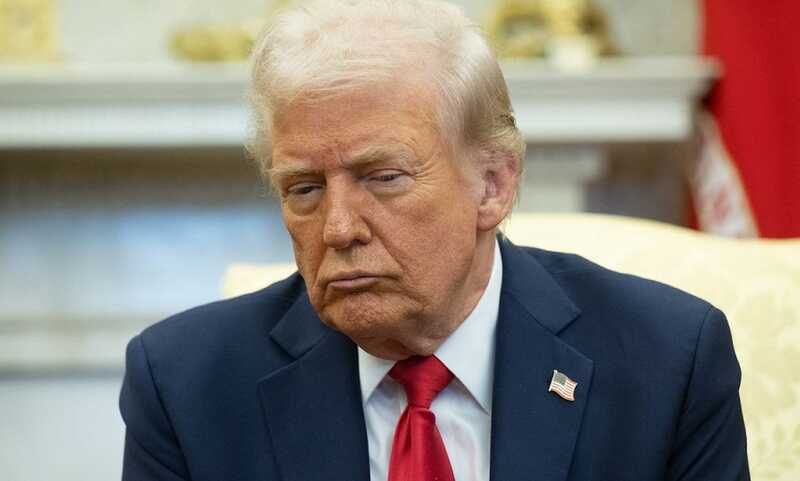 В Украине обвиняют Трампа в «ударе в спину» после встречи с Путиным на саммите