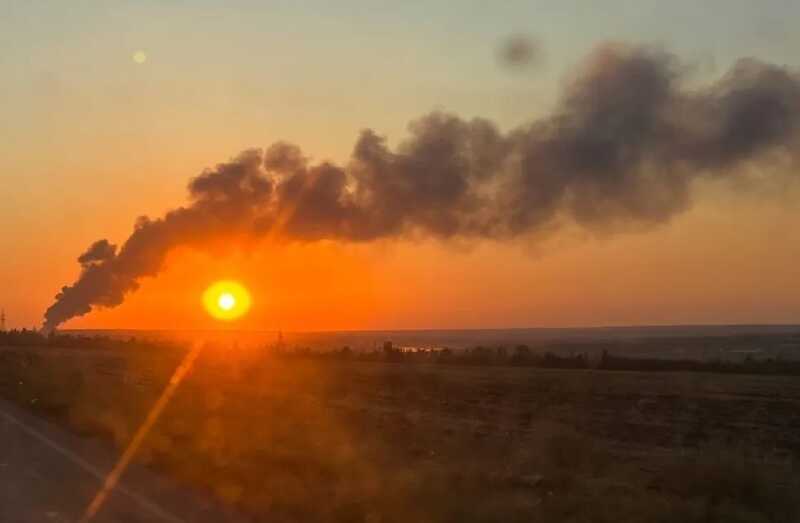 Возгорание на Новошахтинском НПЗ в Ростовской области продолжается уже более двух суток