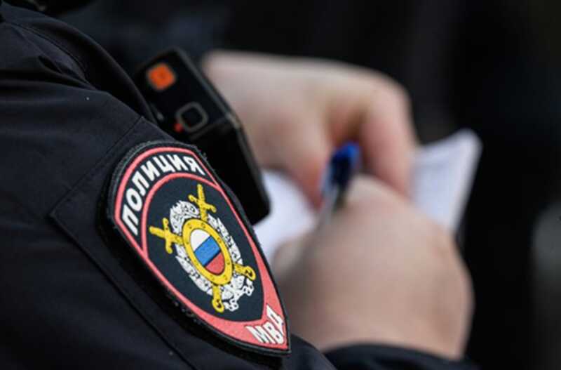 В Санкт-Петербурге сотрудники правоохранительных органов провели проверку в отделе экономической полиции